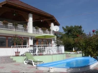 Apartment Balatonalmadi 11 