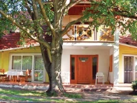 Apartment Balatonkeresztur 68 with Outdoor Swimmingpool 