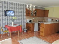 ForrГЎs Family Apartman BГјk 