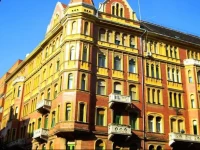 Dr. Blondy Apartments 