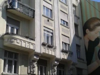 Fair and Square Apartments 