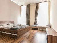 Gorgeous Center Apartment 