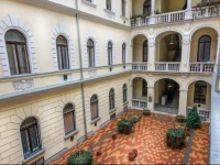 Holiday Budapest Superior Apartments 