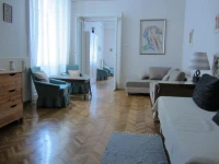 Hungarian-style Apartment 