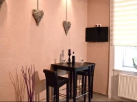Luxe for Less Apartments 