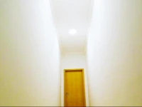 Monroe Apartment 