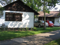 Bungalows & Camping CserkeszЕ‘lЕ‘