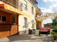 CserkeszГ¶lГ¶ ApartmanhГЎz