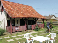 Holiday home Pinter DГјlГ¶-CserkeszГ¶lГ¶