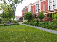 Golden Ball Club Hotel & Fitness 