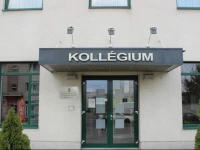 Famulus KollГ©gium 