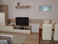Doris Apartment