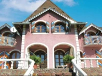 Apartment TГјcsГ¶kdomb utca-GyenesdiГЎs 
