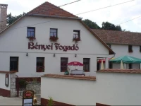 BГ©nyei FogadГі PanziГі Г©s Г‰tterem 