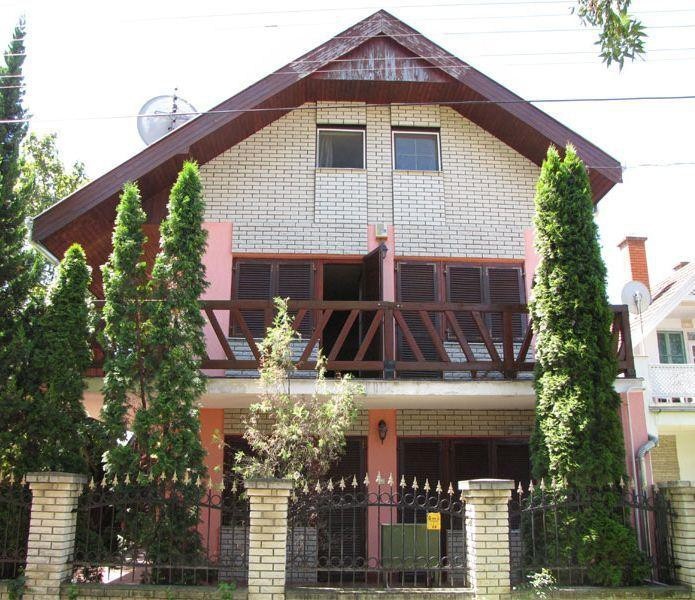 TГіth Apartmanok 