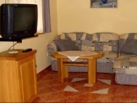 Apartment HГ©vГ­z 