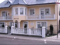Kis ApartmanhГЎz 