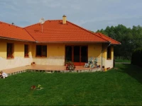 MesevirГЎg Apartman 