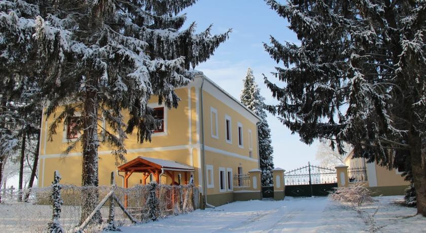 Az Г–reg Parokia B&B 