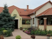 FogadГі a SuttogГіhoz 