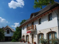 TekergЕ‘ Motel Г©s Г‰tterem 