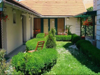 KГ©t Lotti Villa - GyГіgypanziГі