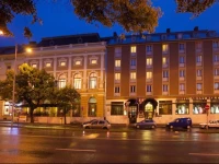 Arany BГЎrГЎny Hotel 