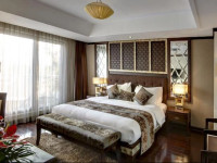 Golden Lotus Luxury Hotel
