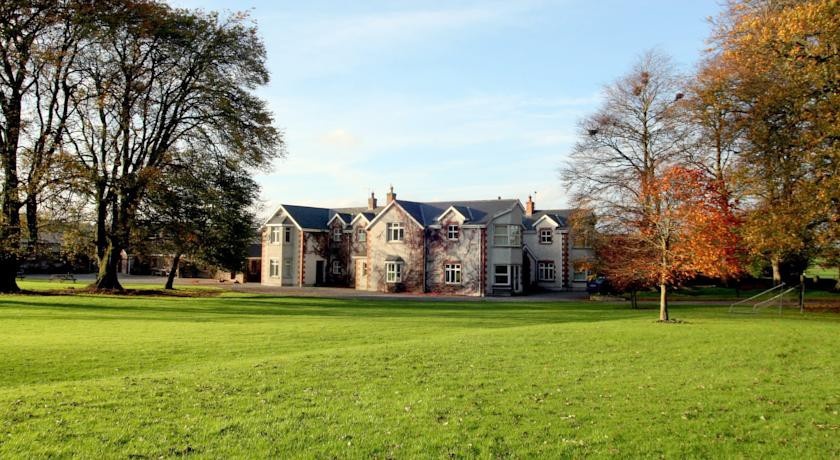 Coolanowle Country House 