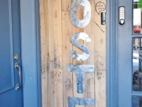 Ocean Bar and Hostel 