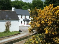 Glenview Lodge Farmhouse 