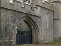 Annes Grove Miniature Castle 