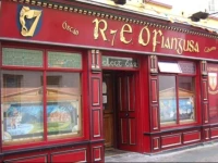 Fennessys Hotel 