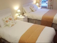 Diamond Lodgings 