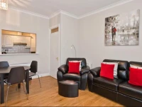 Halfpenny Bridge Holiday Homes, The Shamrock Apartment 