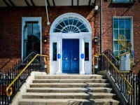 The Cliff Townhouse 