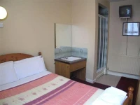 Avondale Guesthouse 