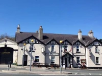 Powerscourt Arms B&B 