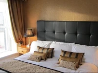 Towers Hotel 