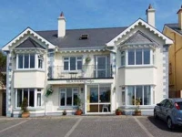 Seashore Lodge Guesthouse 