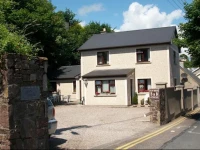 Glen House Bed & Breakfast 