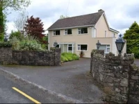 Glebe Farmhouse 