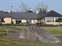 Lakeshore Lodge B&B 