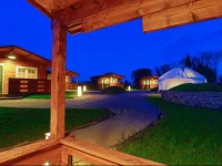 Giltraps Townhouse & Glamping 