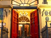 The Old Bank Town House 