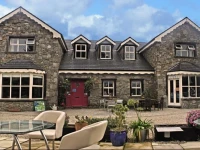 Connemara National Park Hostel вЂ“ Letterfrack Lodge 