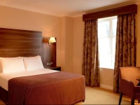 DillonвЂ™s Hotel 