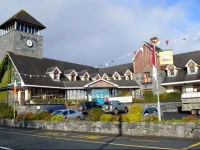 Peacockes Hotel 