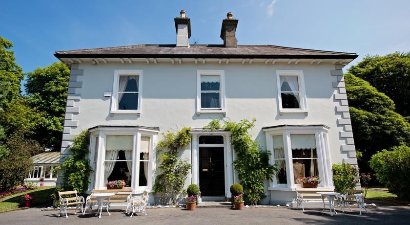 Glenmore House Bed & Breakfast 