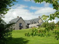 deBarra Lodge 